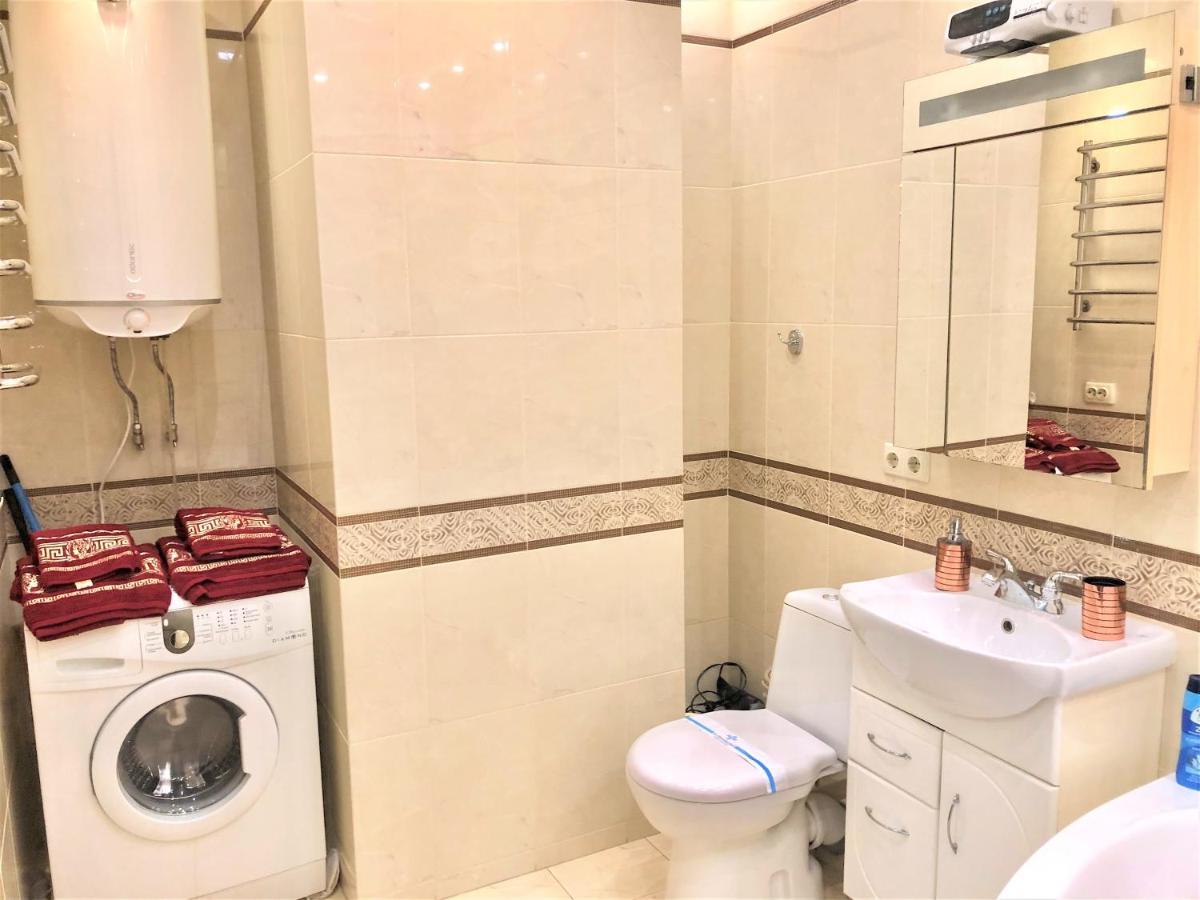 Vip Апартаменти З Видом На Озеро Kiev Buitenkant foto