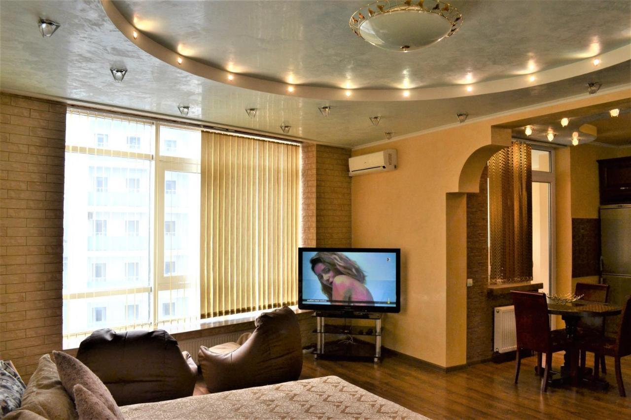 Vip Апартаменти З Видом На Озеро Kiev Buitenkant foto